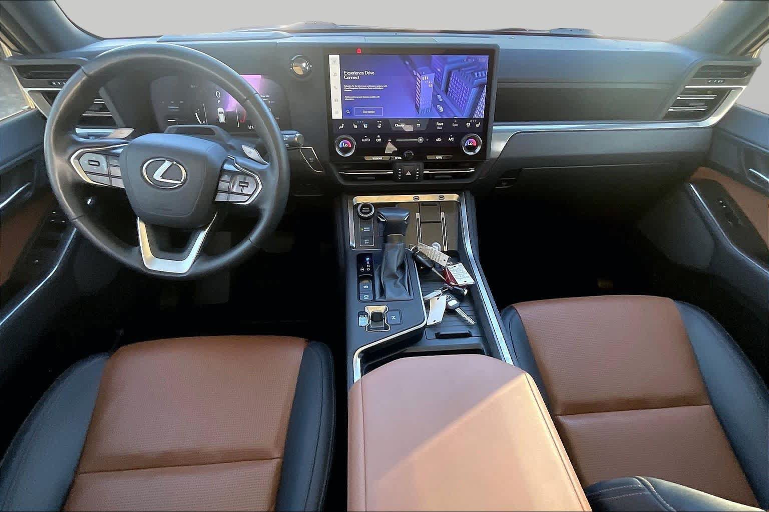 Used 2024 Lexus GX 550 w/ Accessory Package (Z1) AWD/4WD image 16