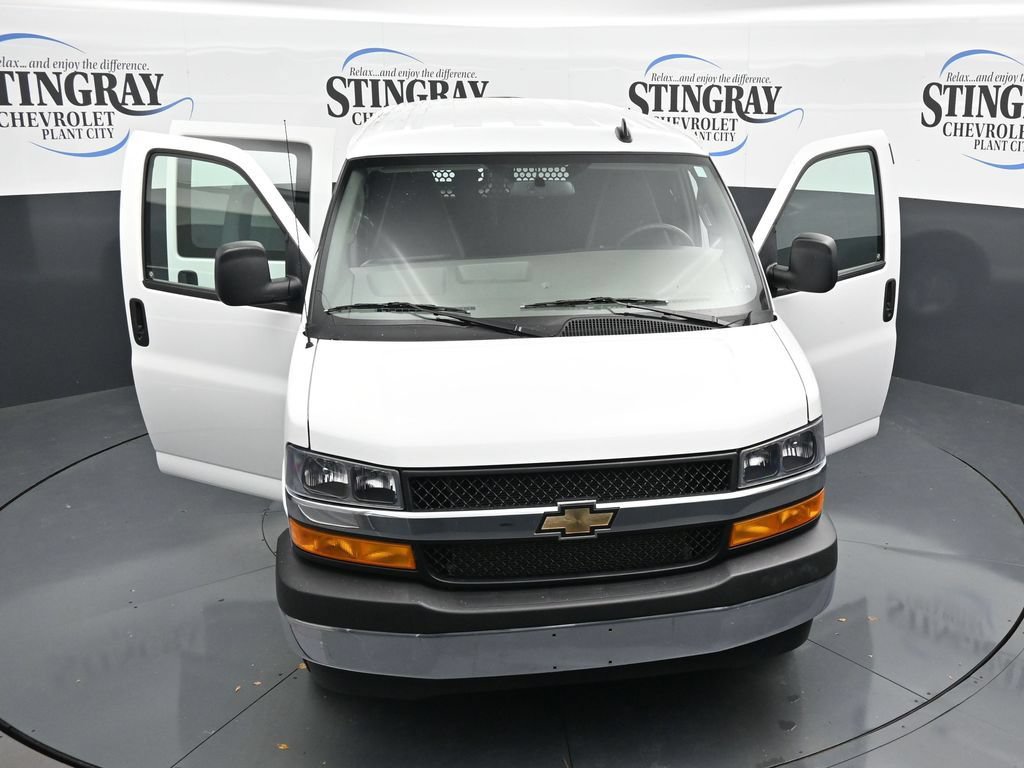 Certified 2025 Chevrolet Express 2500 w/ Driver Convenience Package RWD image 34
