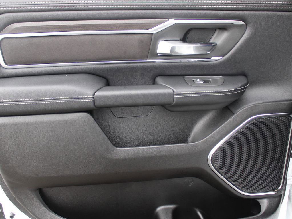 New 2026 RAM 1500 Laramie w/ Night Edition image 31