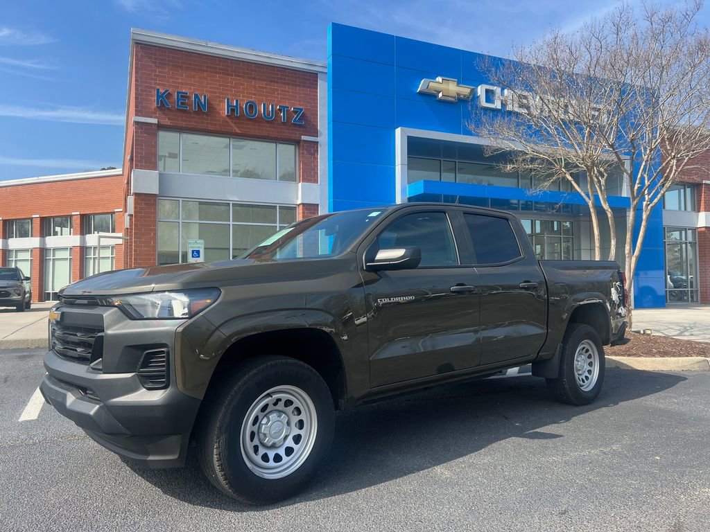 Used 2024 Chevrolet Colorado W/T