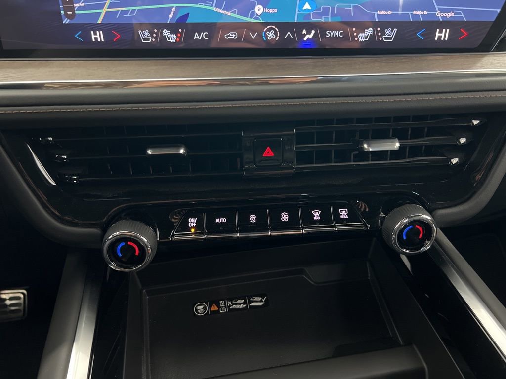 Used 2025 Chevrolet Tahoe High Country image 17