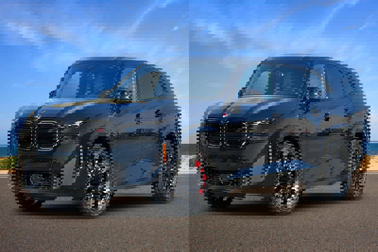 New 2026 BMW XM Label Red image 1