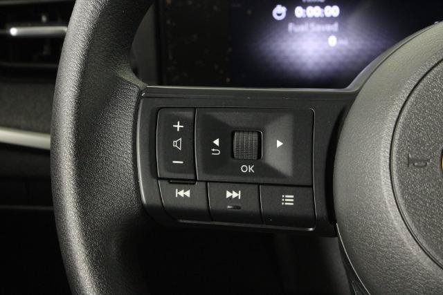 Certified 2026 Nissan Kicks SV FWD image 25