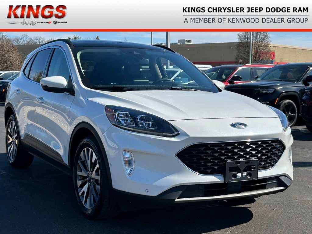 Used 2020 Ford Escape Titanium w/ Titanium Premium Package 2.0 image 1