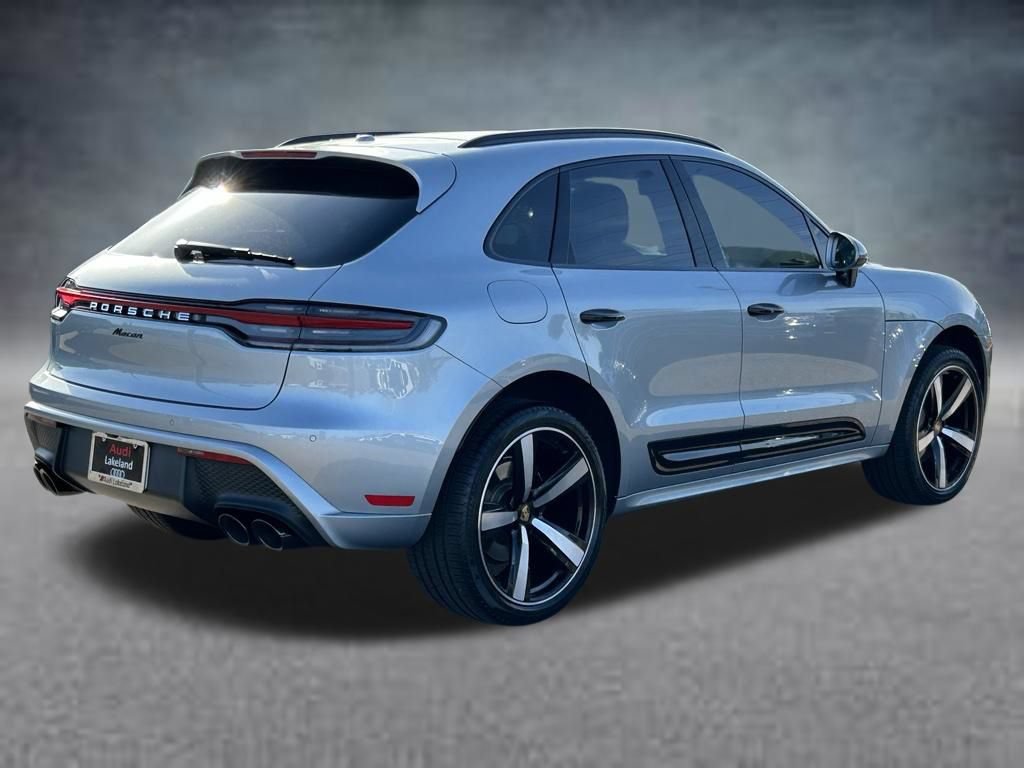 Used 2024 Porsche Macan AWD/4WD image 5