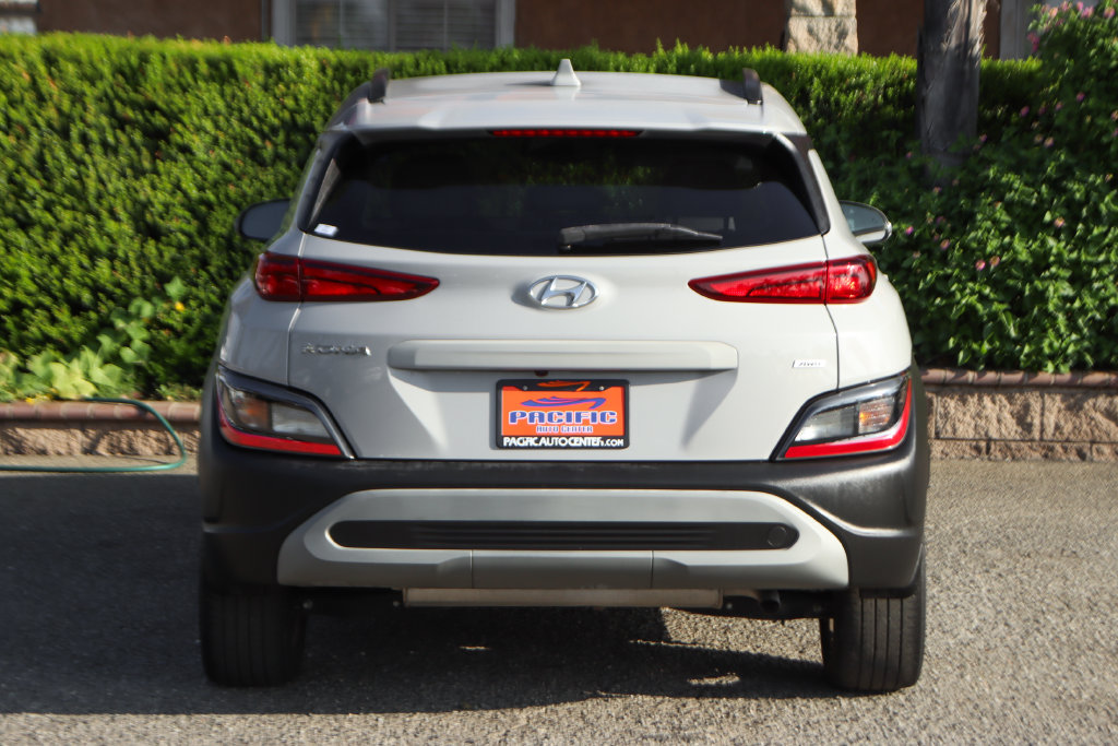Used 2022 Hyundai Kona SEL w/ Convenience Package AWD/4WD image 7