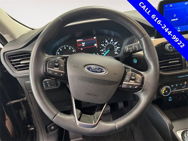 Used 2022 Ford Escape SE w/ Cold Weather Package image 14