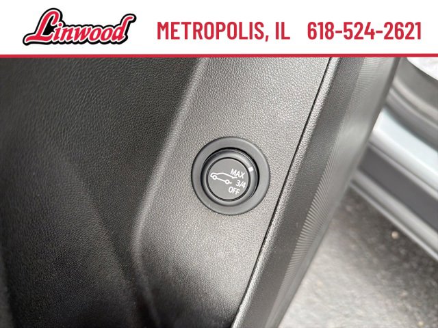 Used 2024 Chevrolet Equinox LT image 17