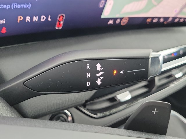 Certified 2026 Buick Enclave Preferred FWD image 30