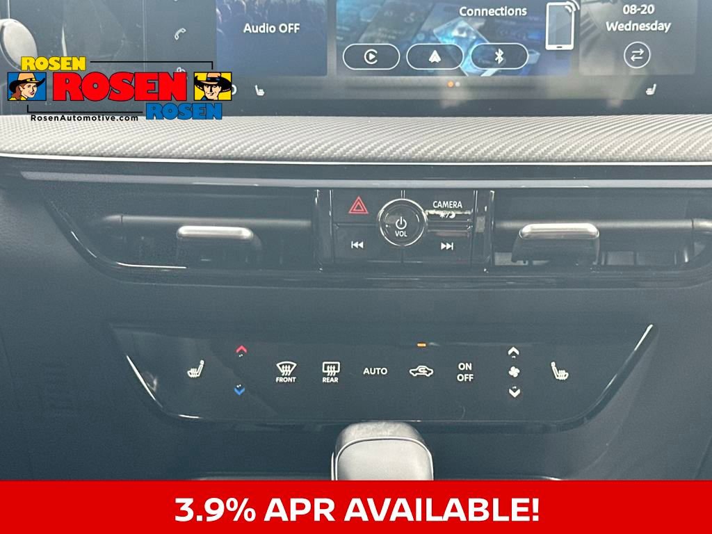 New 2025 Nissan Kicks SR w/ SR Premium Package image 23