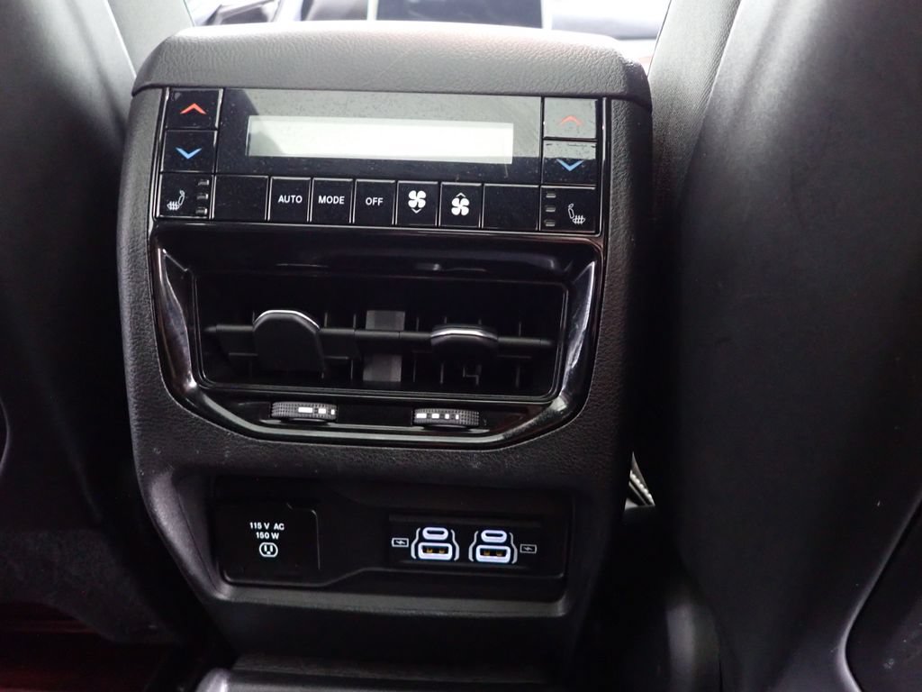 Used 2021 Jeep Grand Cherokee L Overland w/ Advanced Protech Group III AWD/4WD image 42