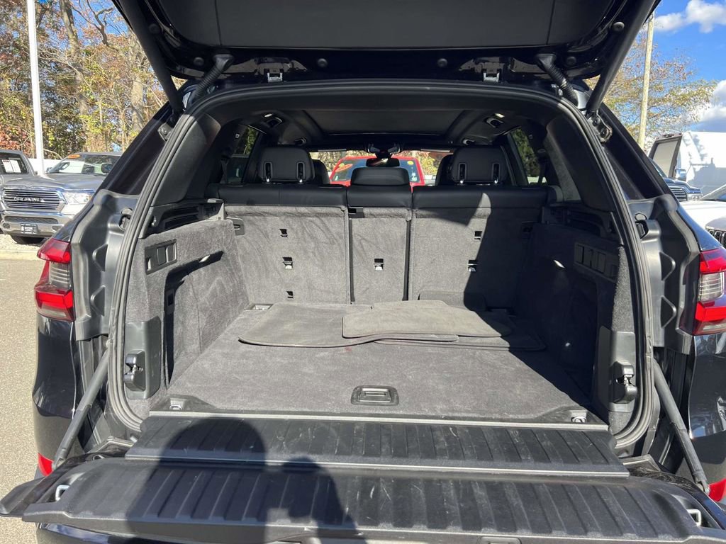 Used 2019 BMW X5 xDrive40i w/ Convenience Package image 11
