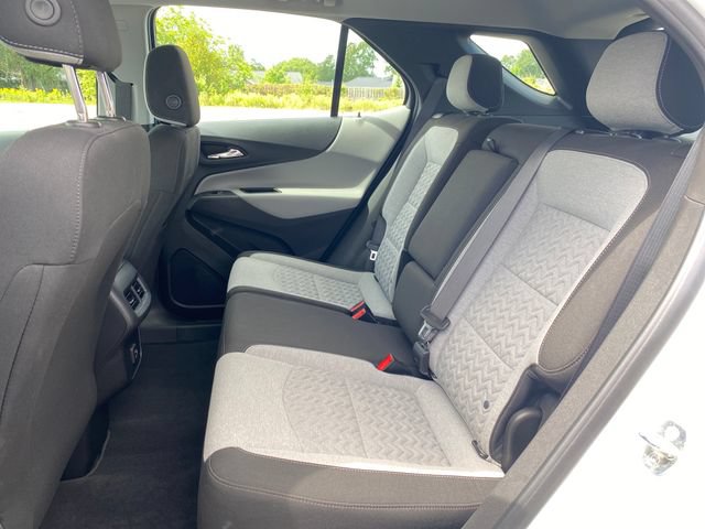 Certified 2022 Chevrolet Equinox LS w/ Driver Confidence II Package AWD/4WD image 18