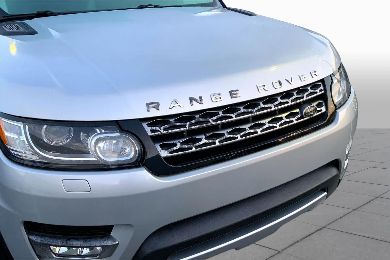 Used 2014 Land Rover Range Rover Sport HSE AWD/4WD image 29