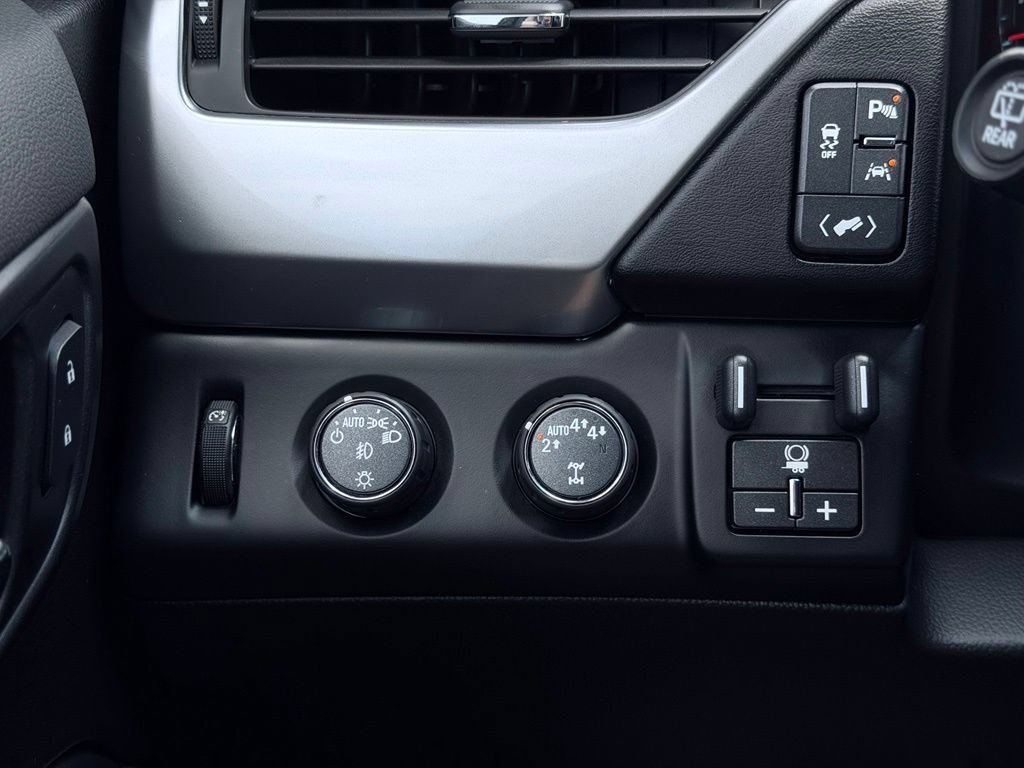 Used 2019 Chevrolet Tahoe Premier AWD/4WD image 42