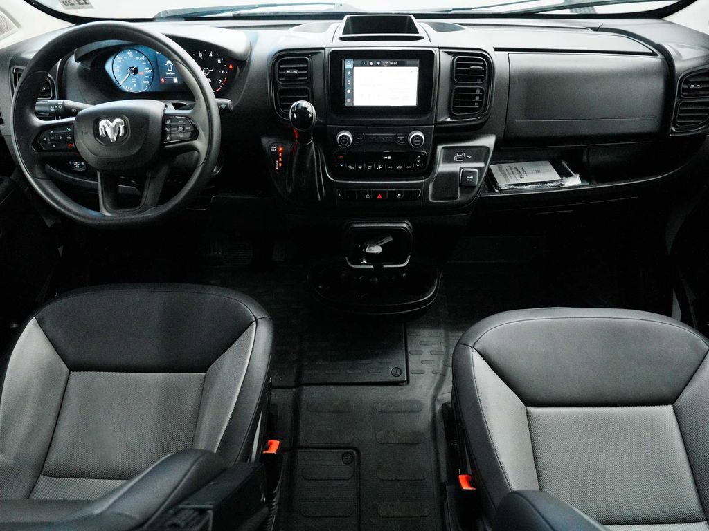 Used 2025 RAM ProMaster 2500 w/ Convenience Group FWD image 24