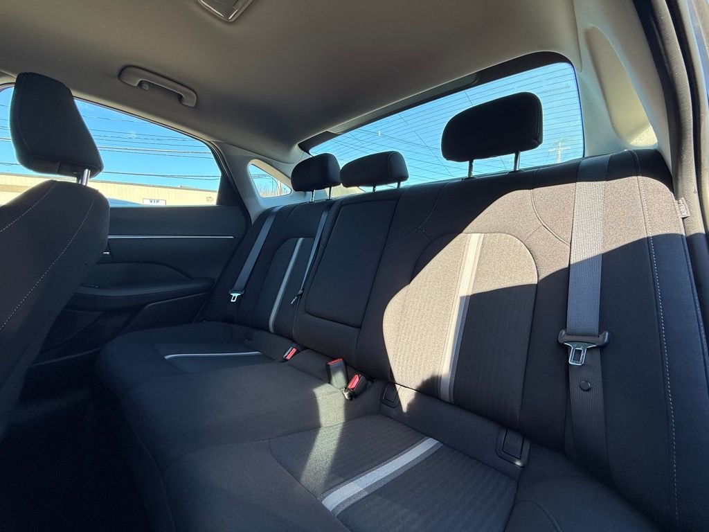 Used 2022 Hyundai Sonata SEL FWD image 12