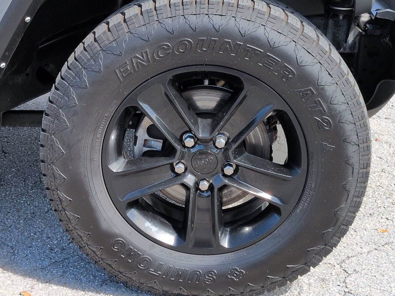 Used 2021 Jeep Wrangler Unlimited Sahara AWD/4WD image 11