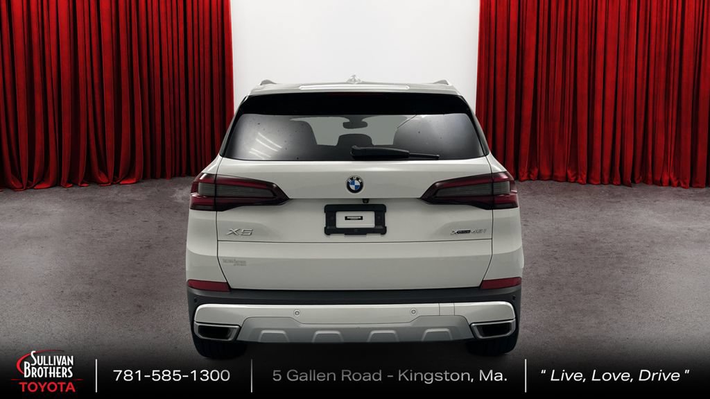 Used 2022 BMW X5 xDrive40i w/ Premium Package AWD/4WD image 6