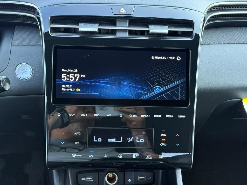 Used 2022 Hyundai Santa Cruz Limited w/ Cargo Package AWD/4WD image 18