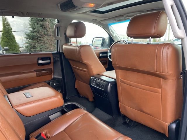Used 2010 Toyota Sequoia Platinum image 23