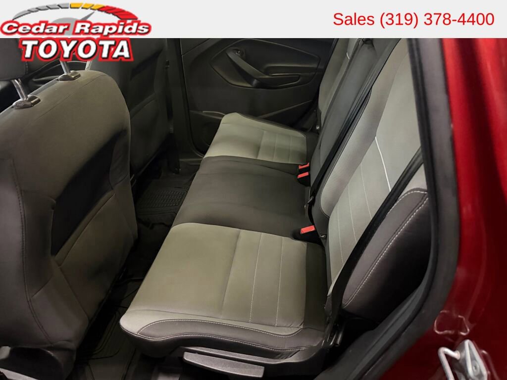 Used 2015 Ford Escape SE image 9