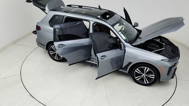 Used 2026 BMW X7 xDrive40i image 43