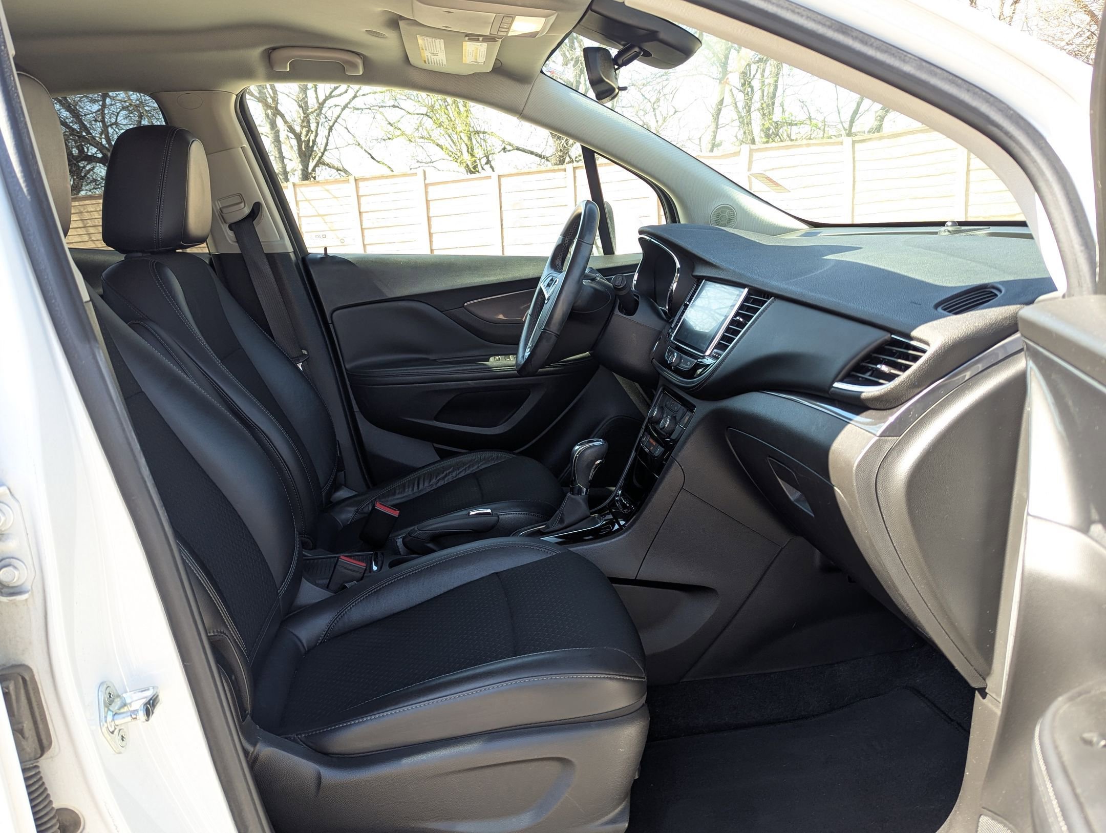 Used 2017 Buick Encore Preferred image 27