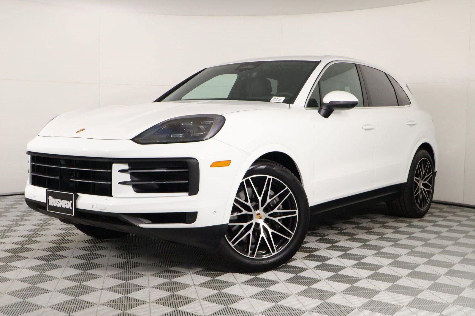 Certified 2026 Porsche Cayenne AWD/4WD image 1
