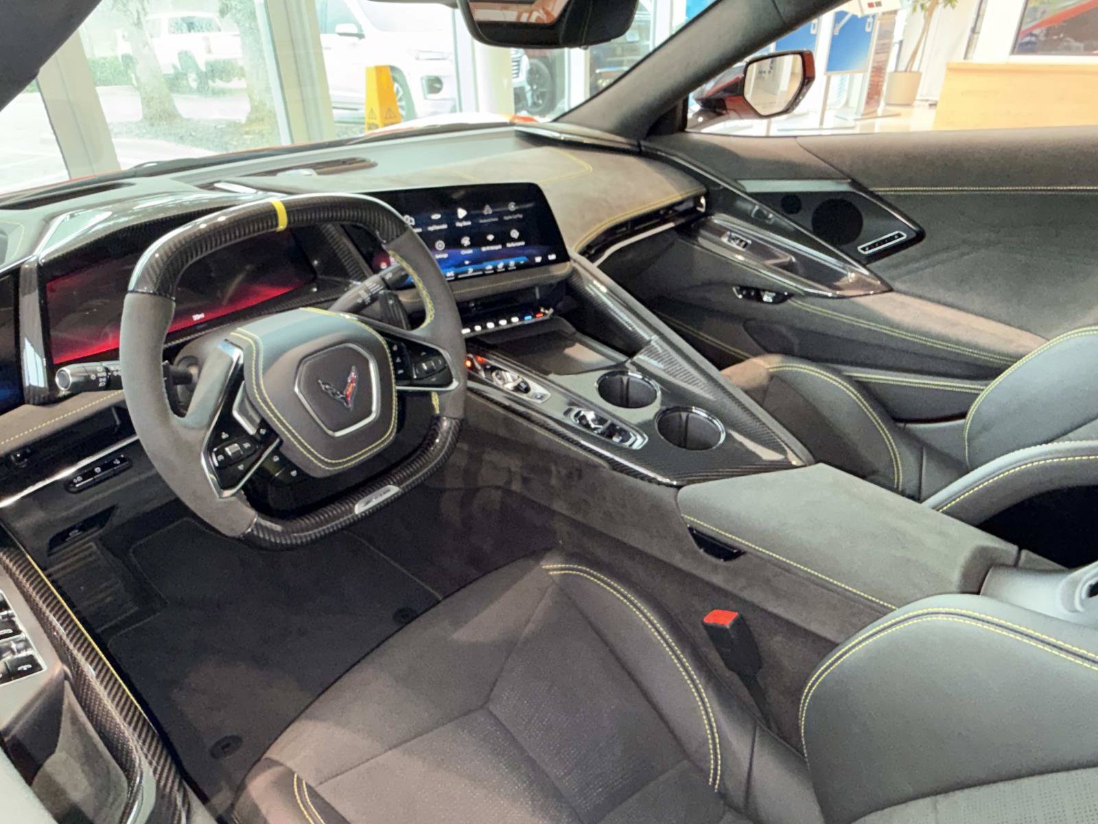 New 2027 Chevrolet Corvette Z06 w/ Stealth Interior Trim Package RWD image 23