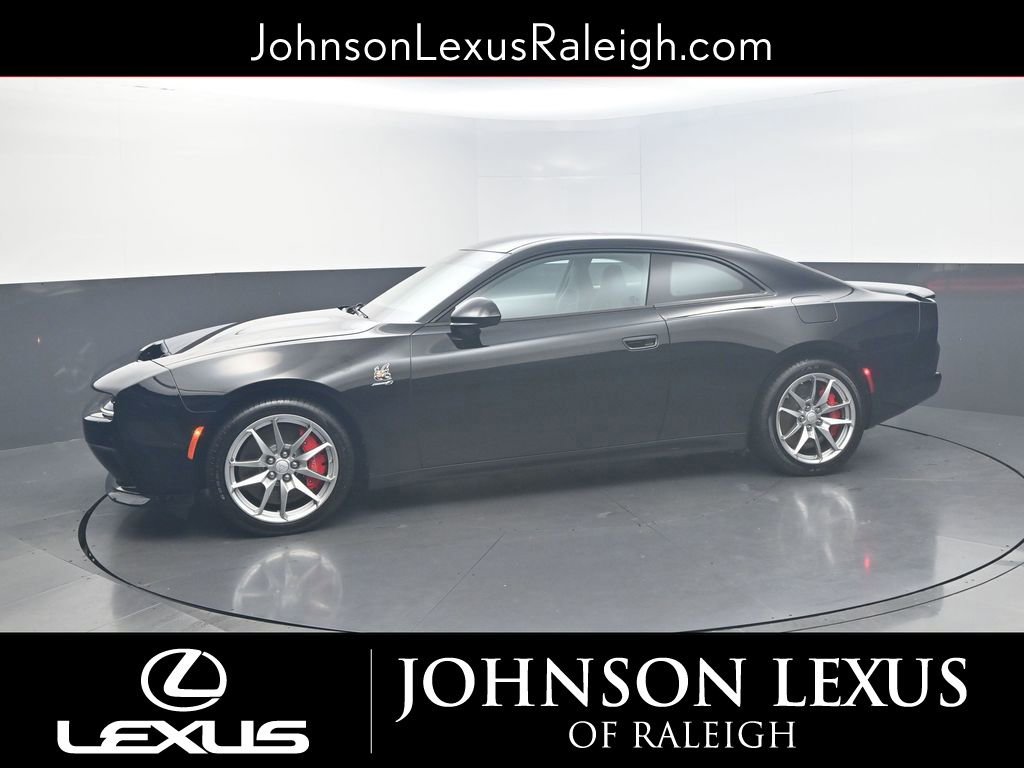Used 2024 Dodge Charger R/T Scat Pack w/ Plus Group image 2
