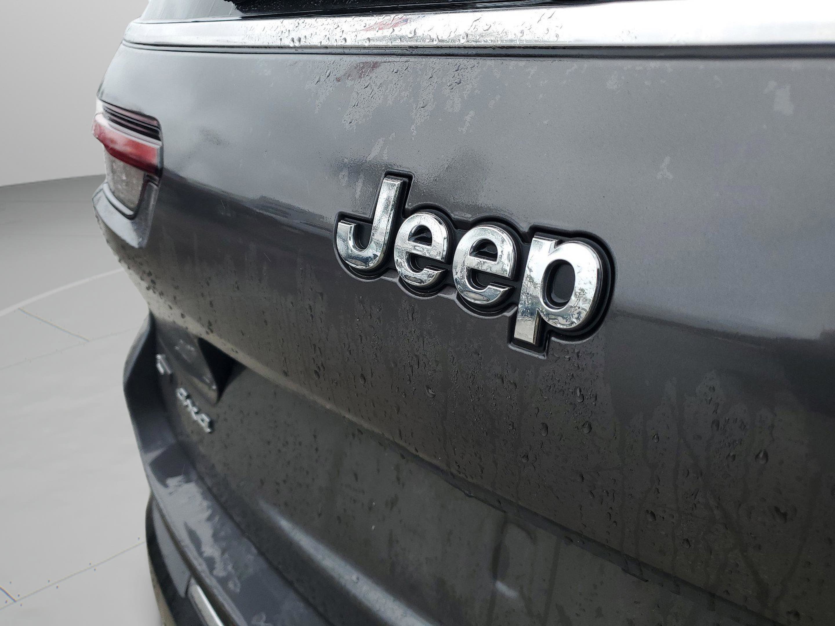 Used 2021 Jeep Grand Cherokee L Limited w/ Trailer Tow Group (B) image 8