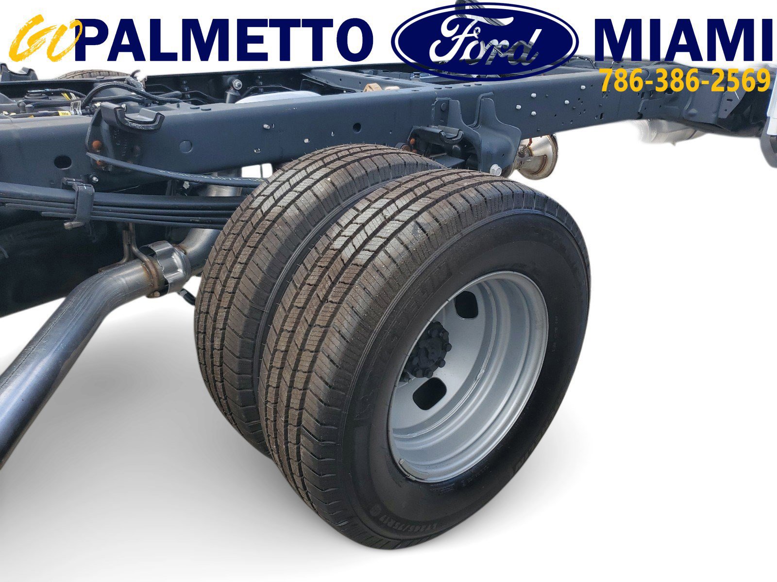 New 2024 Ford F350 XL w/ XL Chrome Package image 5