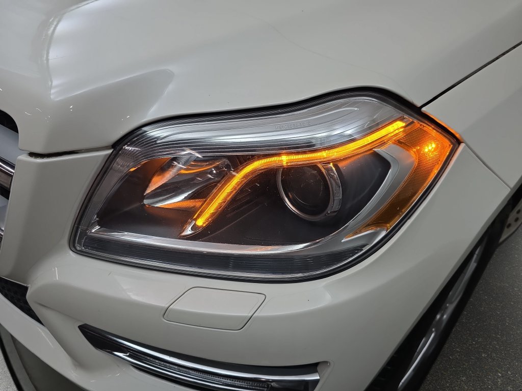 Used 2014 Mercedes-Benz GL 450 4MATIC image 29
