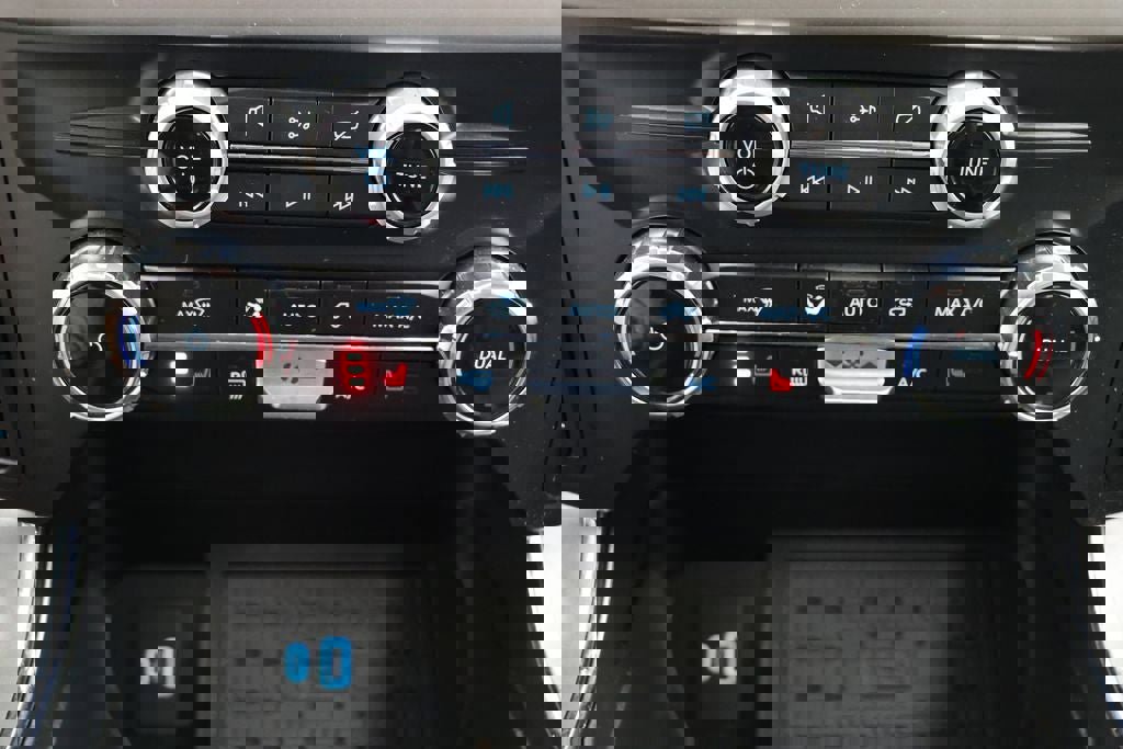 Used 2024 Ford F150 XLT w/ Equipment Group 302A MID image 27