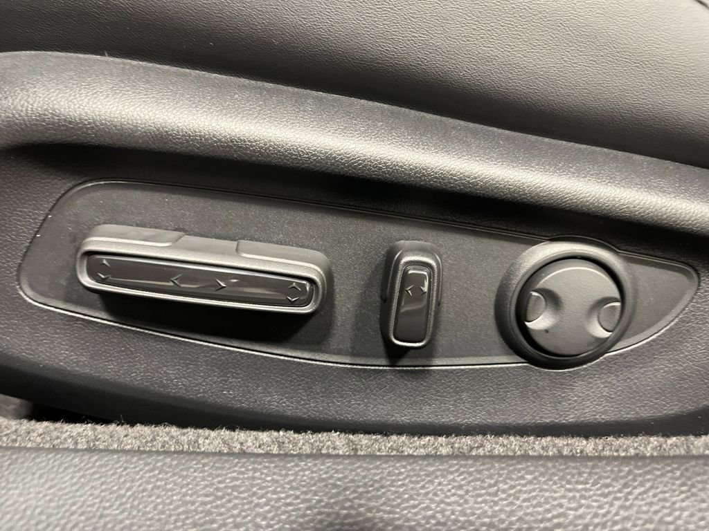 New 2026 Honda Accord Touring image 13