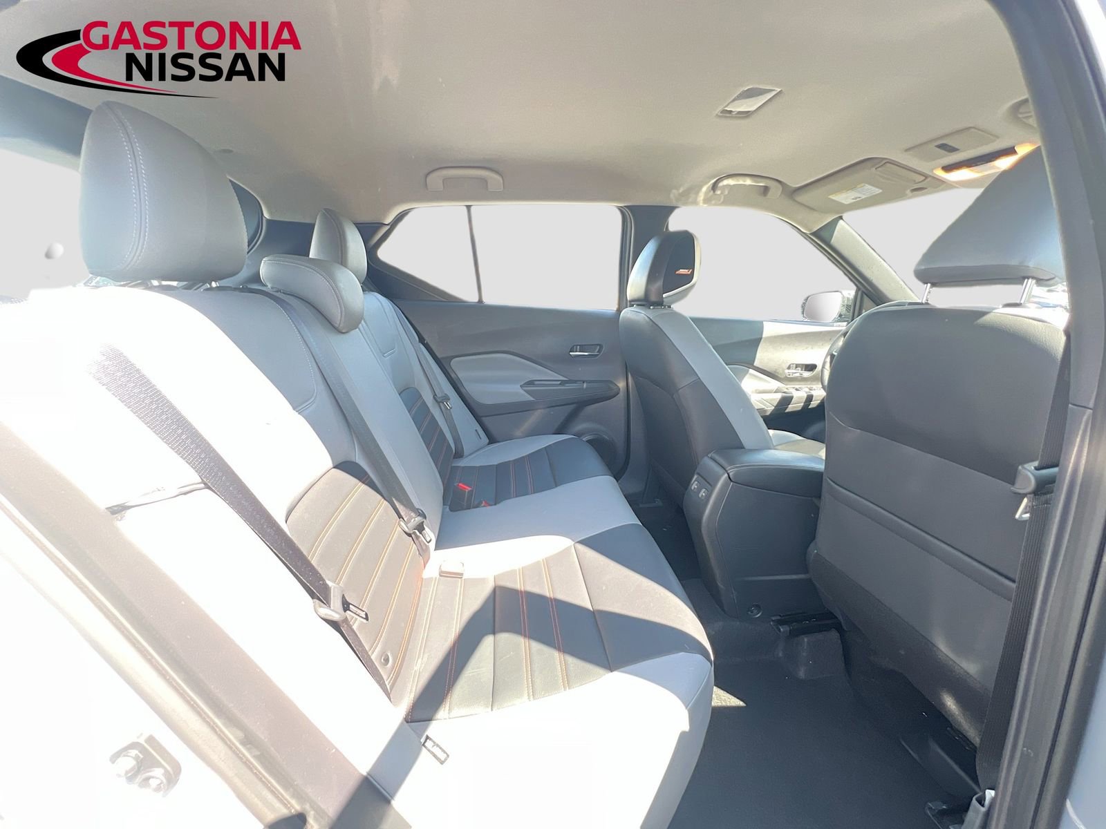 Used 2024 Nissan Kicks SR w/ SR Premium Package image 35