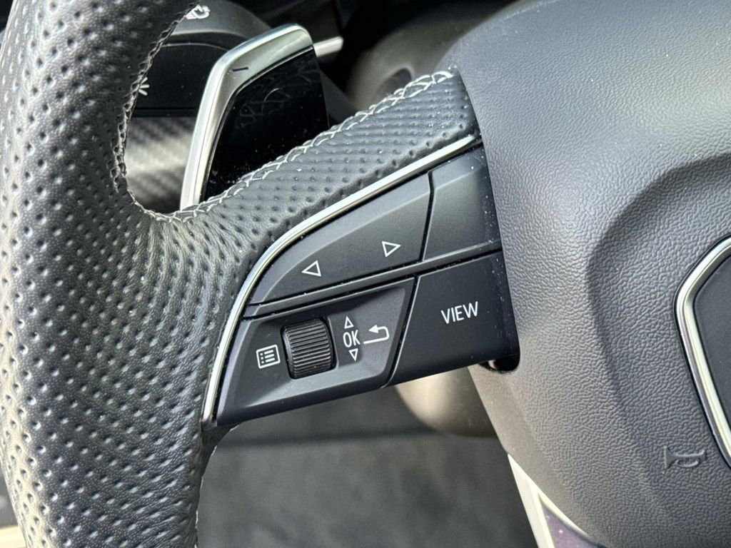 Used 2025 Audi RS Q8 performance image 25