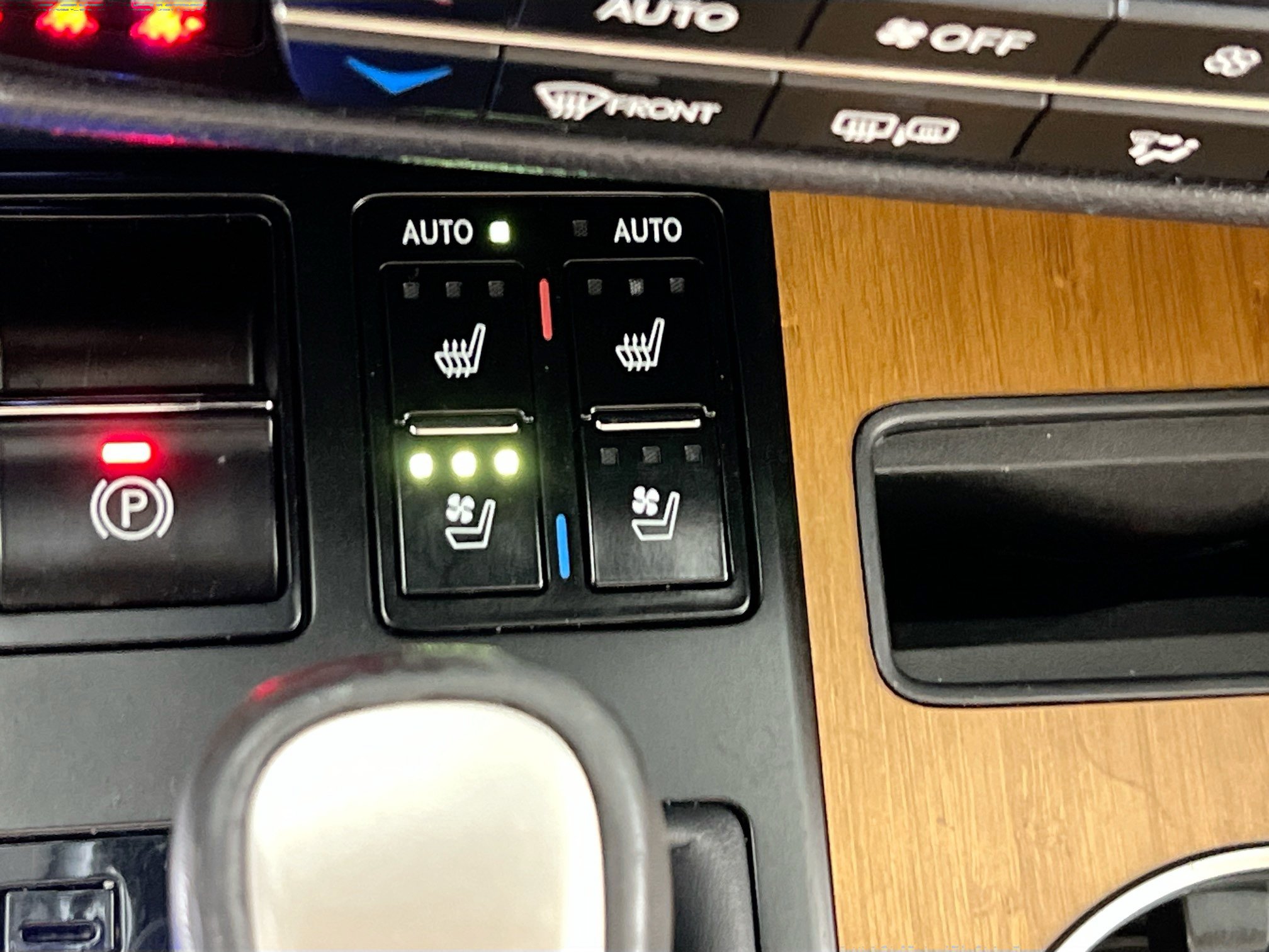 Used 2022 Lexus RX 350 AWD w/ Premium Package image 19