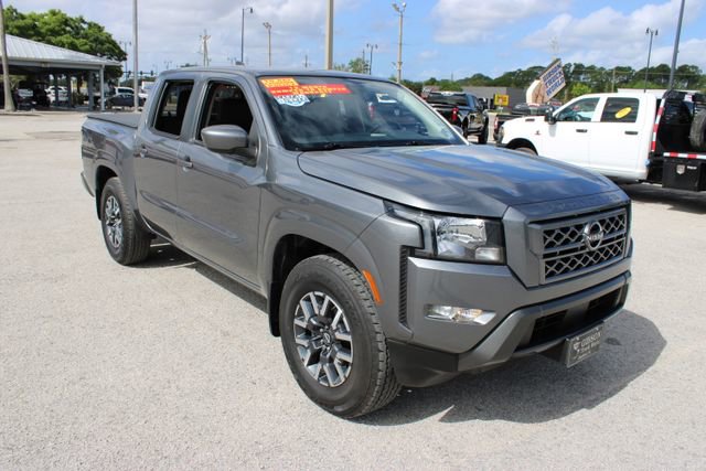Used 2022 Nissan Frontier SV image 15