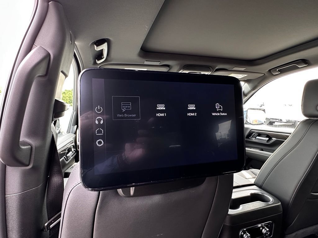 New 2026 GMC Yukon Elevation w/ Elevation Premium Package AWD/4WD image 19