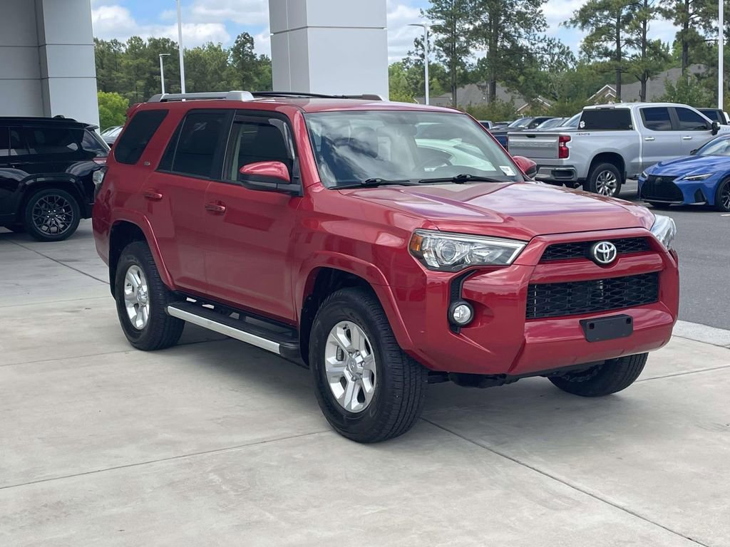 Used 2015 Toyota 4Runner SR5 AWD/4WD image 4