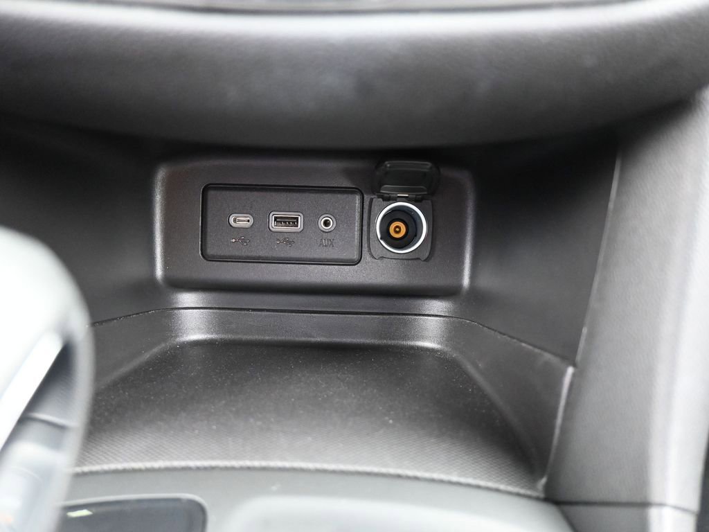 Used 2023 Chevrolet Equinox RS image 26