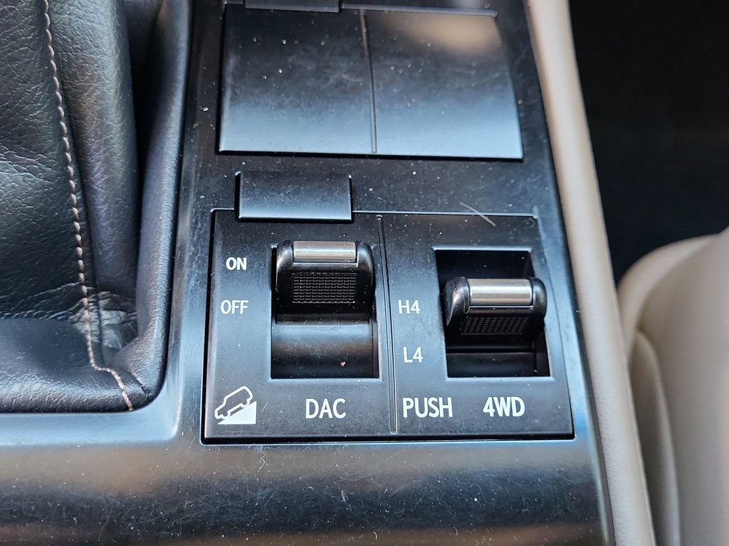 Used 2020 Lexus GX 460 Premium AWD/4WD image 32