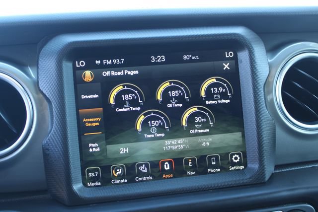 Used 2022 Jeep Wrangler Unlimited Sahara w/ Cold Weather Group AWD/4WD image 30