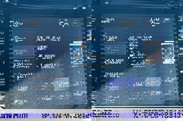 Used 2018 Toyota Sienna XLE FWD image 33