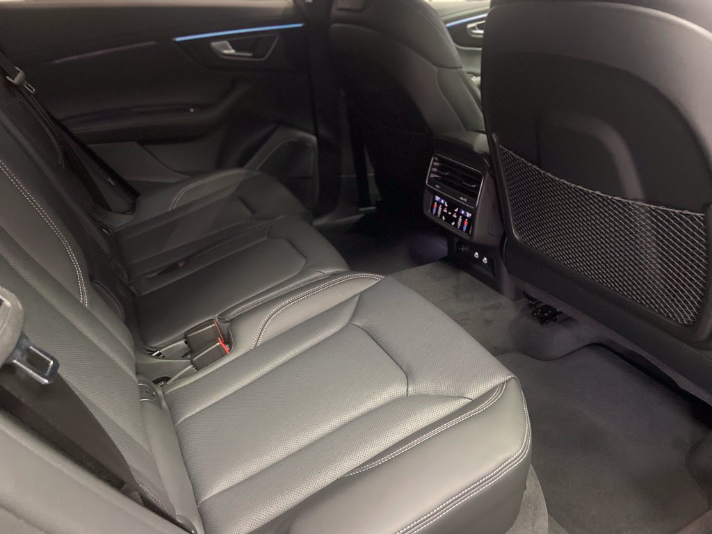 New 2026 Audi Q8 Prestige AWD/4WD image 7