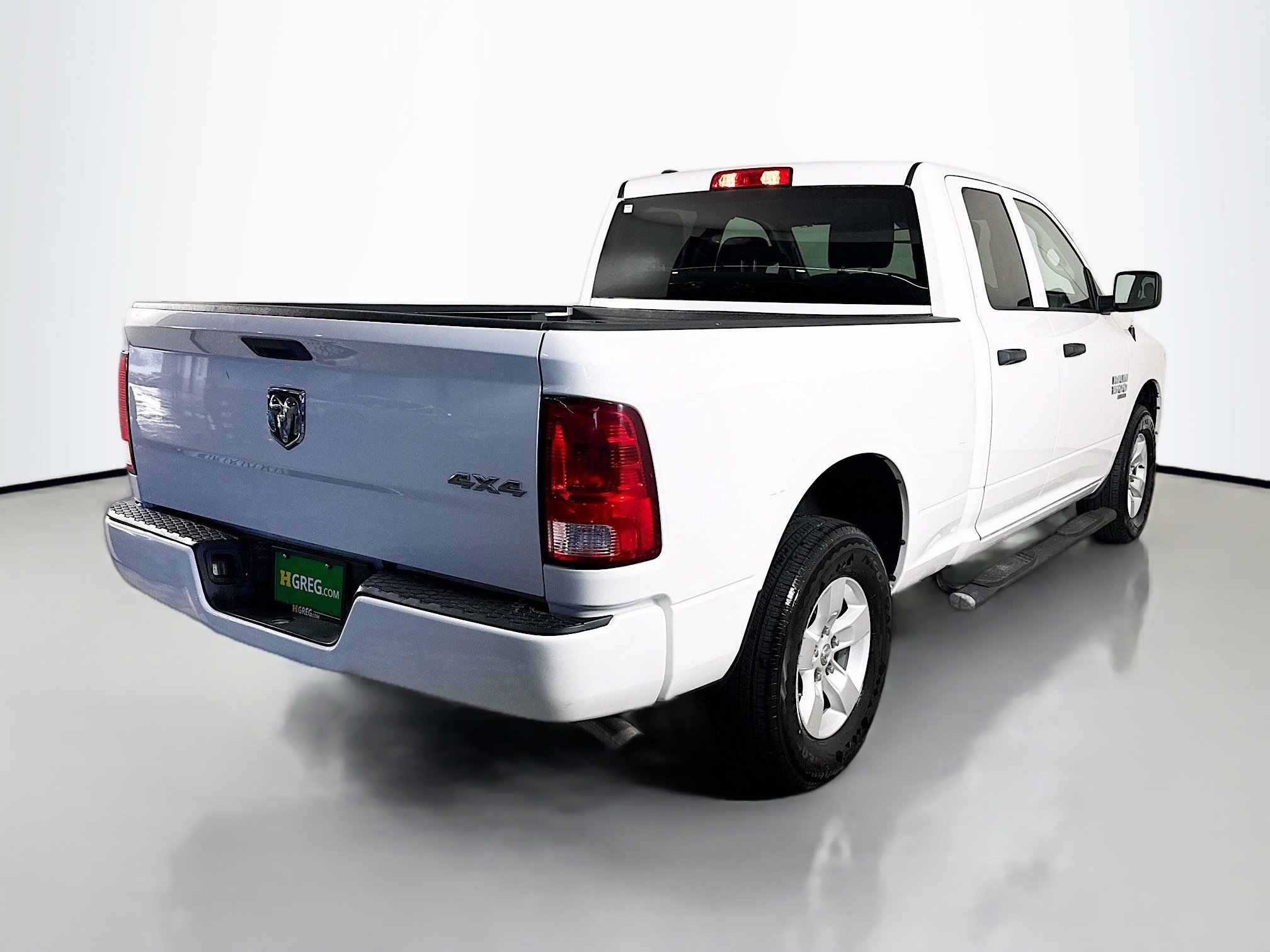 Used 2019 RAM 1500 Express image 10