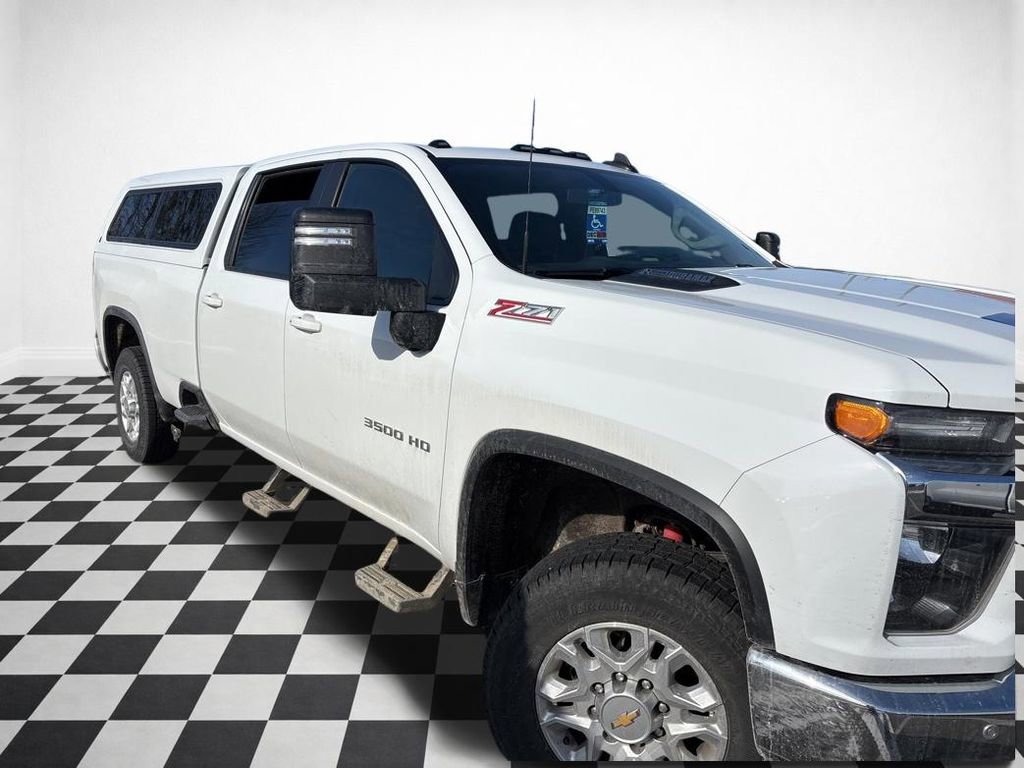 Used 2022 Chevrolet Silverado 3500 LT w/ Convenience Package image 29