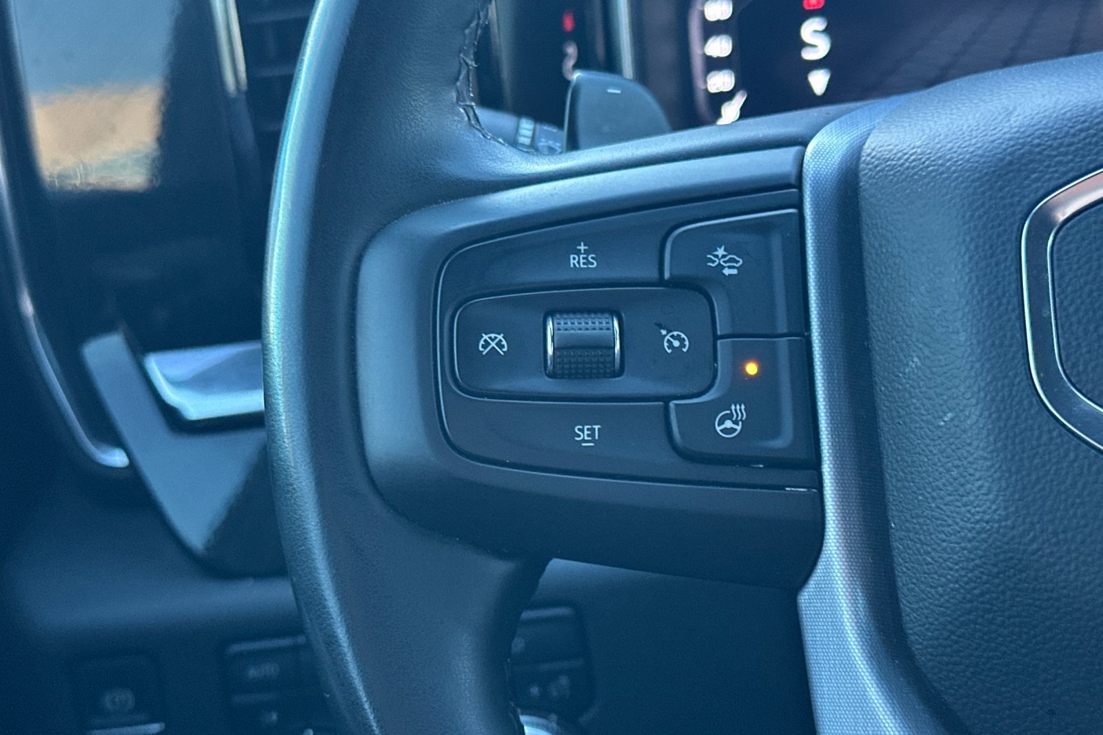 Used 2025 GMC Sierra 1500 Elevation w/ X31 Off-Road Package image 36